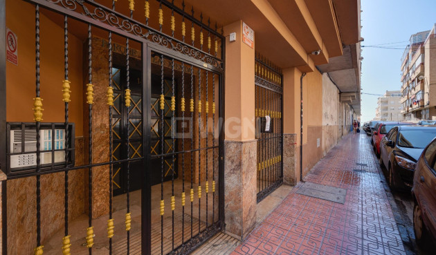 Wiederverkauf - Wohnung - Torrevieja - Centro