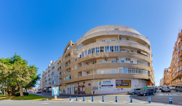 Wiederverkauf - Wohnung - Torrevieja - Centro