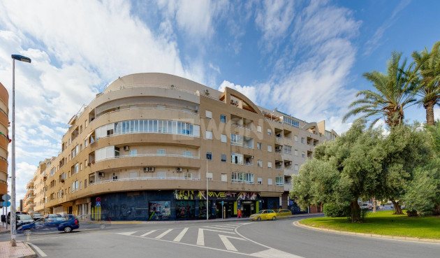 Wiederverkauf - Wohnung - Torrevieja - Centro