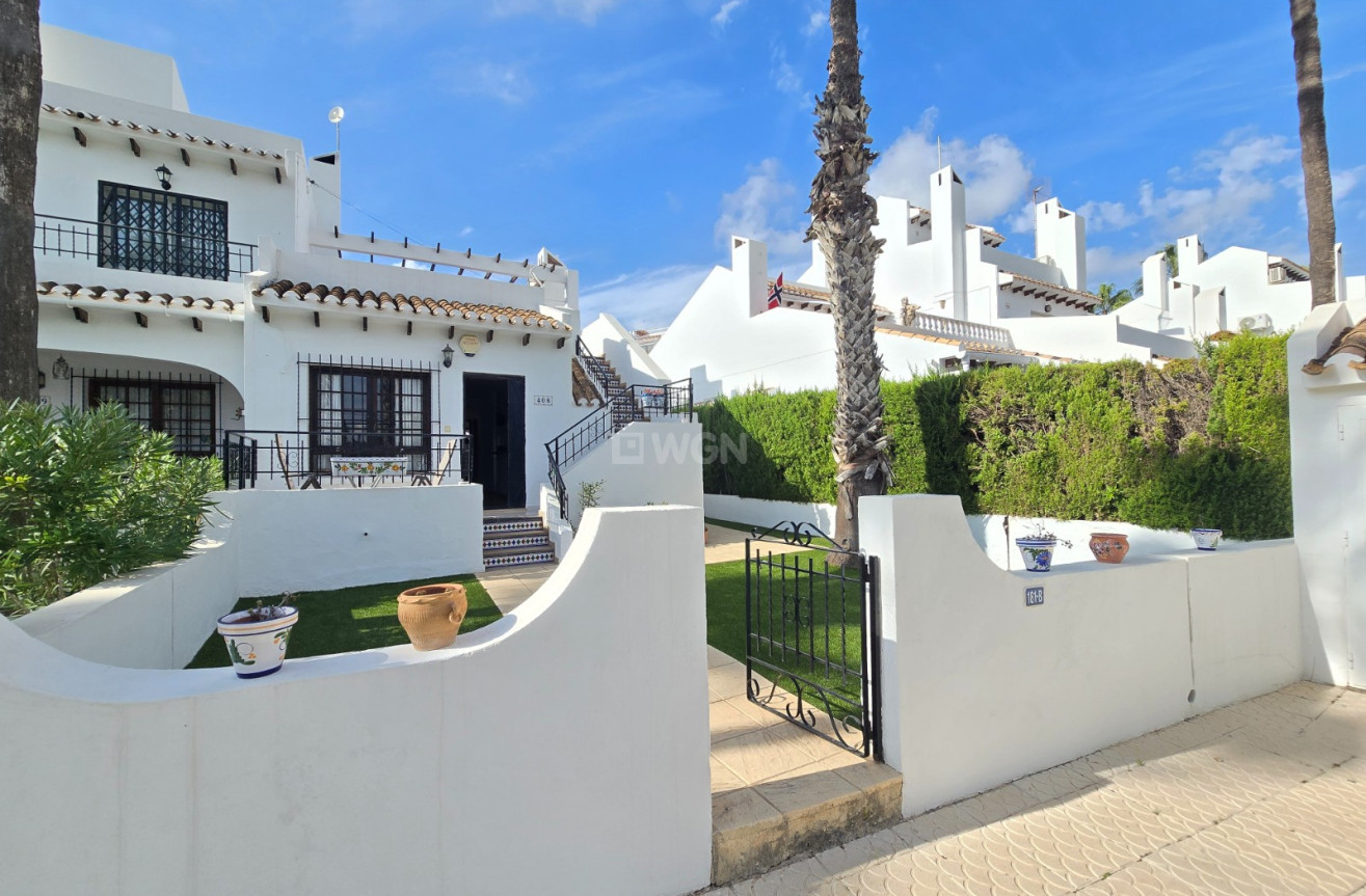 Resale - Townhouse - Villamartin - Costa Blanca