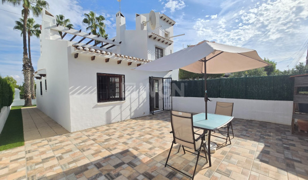 Resale - Townhouse - Villamartin - Costa Blanca