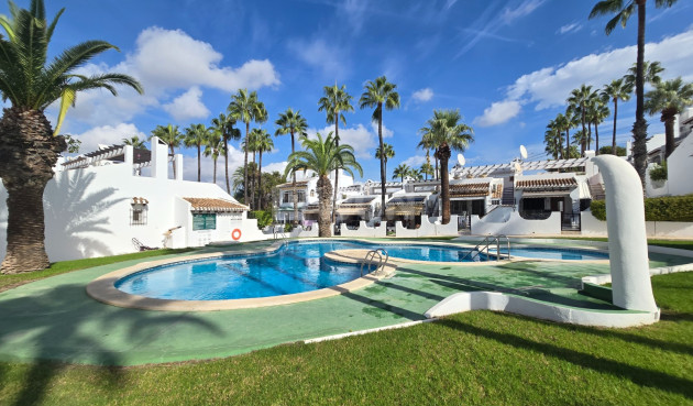 Resale - Townhouse - Villamartin - Costa Blanca