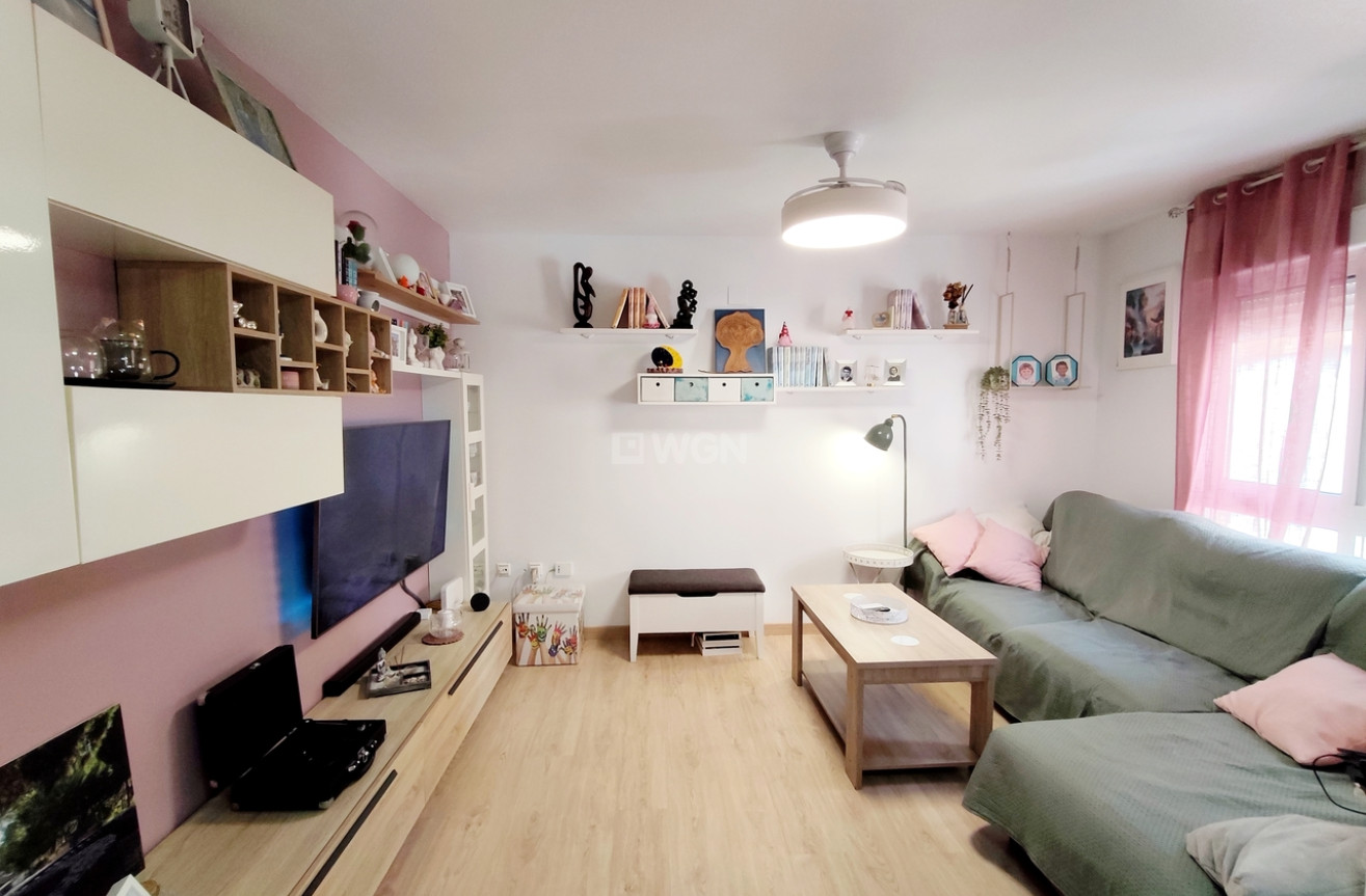 Resale - Apartment / flat - Torrevieja - Costa Blanca