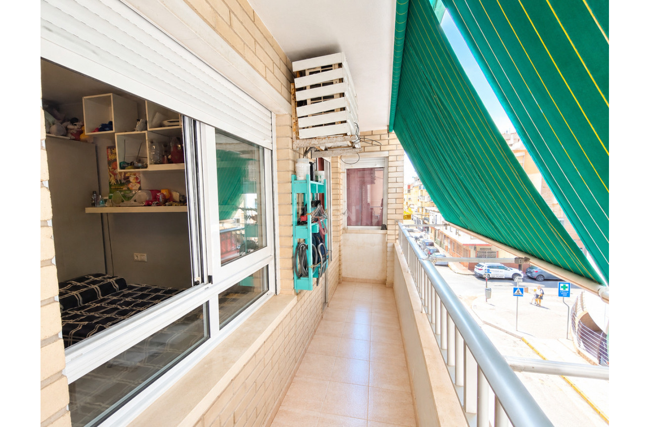Resale - Apartment / flat - Torrevieja - Costa Blanca