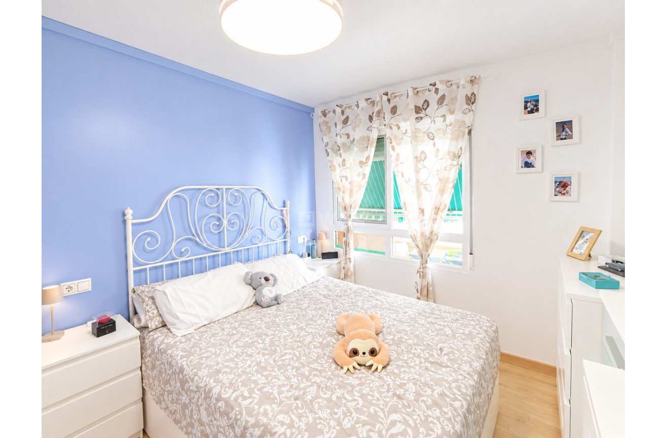 Resale - Apartment / flat - Torrevieja - Costa Blanca