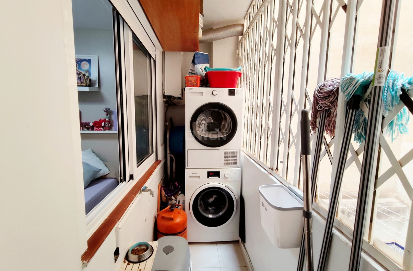 Resale - Apartment / flat - Torrevieja - Costa Blanca