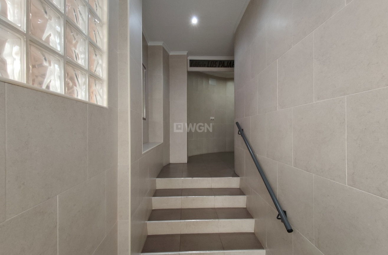 Resale - Apartment / flat - Torrevieja - Costa Blanca