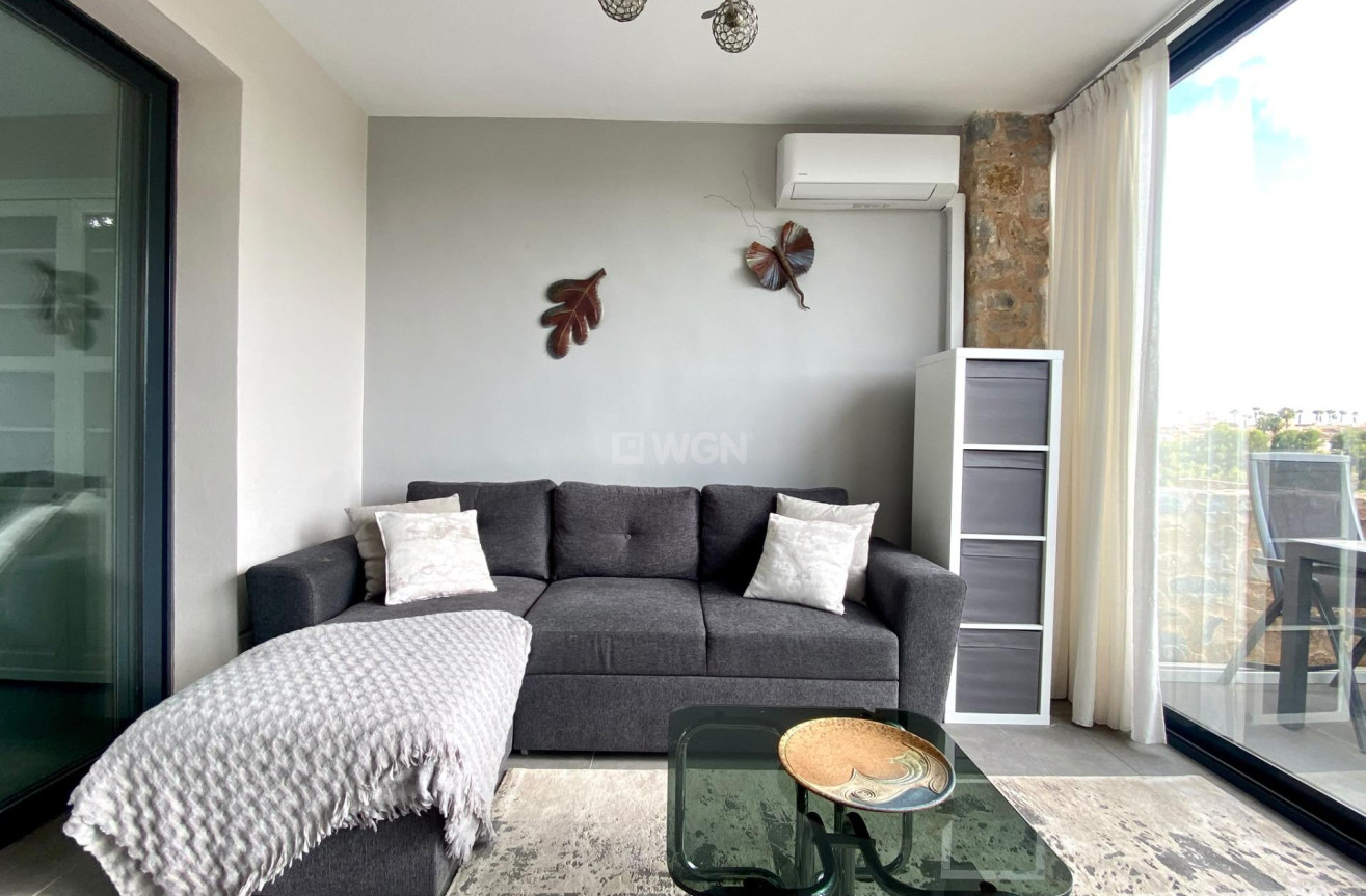 Odsprzedaż - Bungalow - Orihuela Costa - Las Ramblas