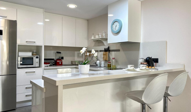 Odsprzedaż - Bungalow - Orihuela Costa - Las Ramblas