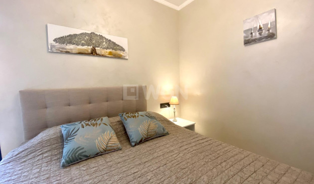 Odsprzedaż - Bungalow - Orihuela Costa - Las Ramblas