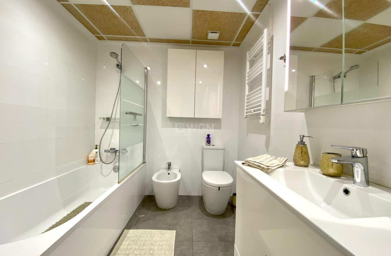 Odsprzedaż - Bungalow - Orihuela Costa - Las Ramblas