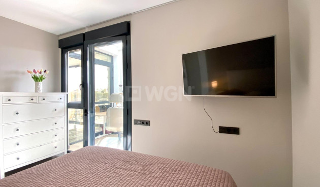 Odsprzedaż - Bungalow - Orihuela Costa - Las Ramblas