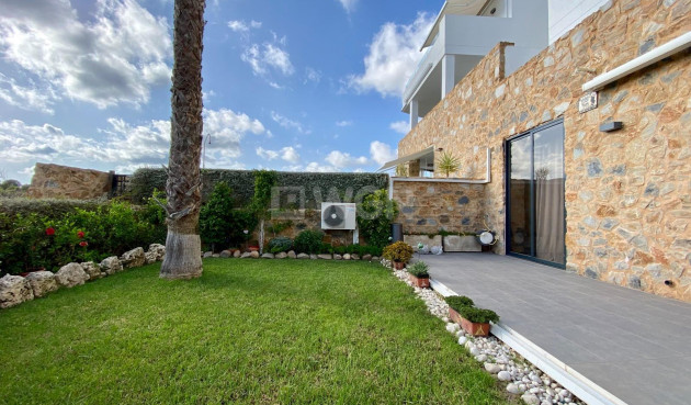Odsprzedaż - Bungalow - Orihuela Costa - Las Ramblas