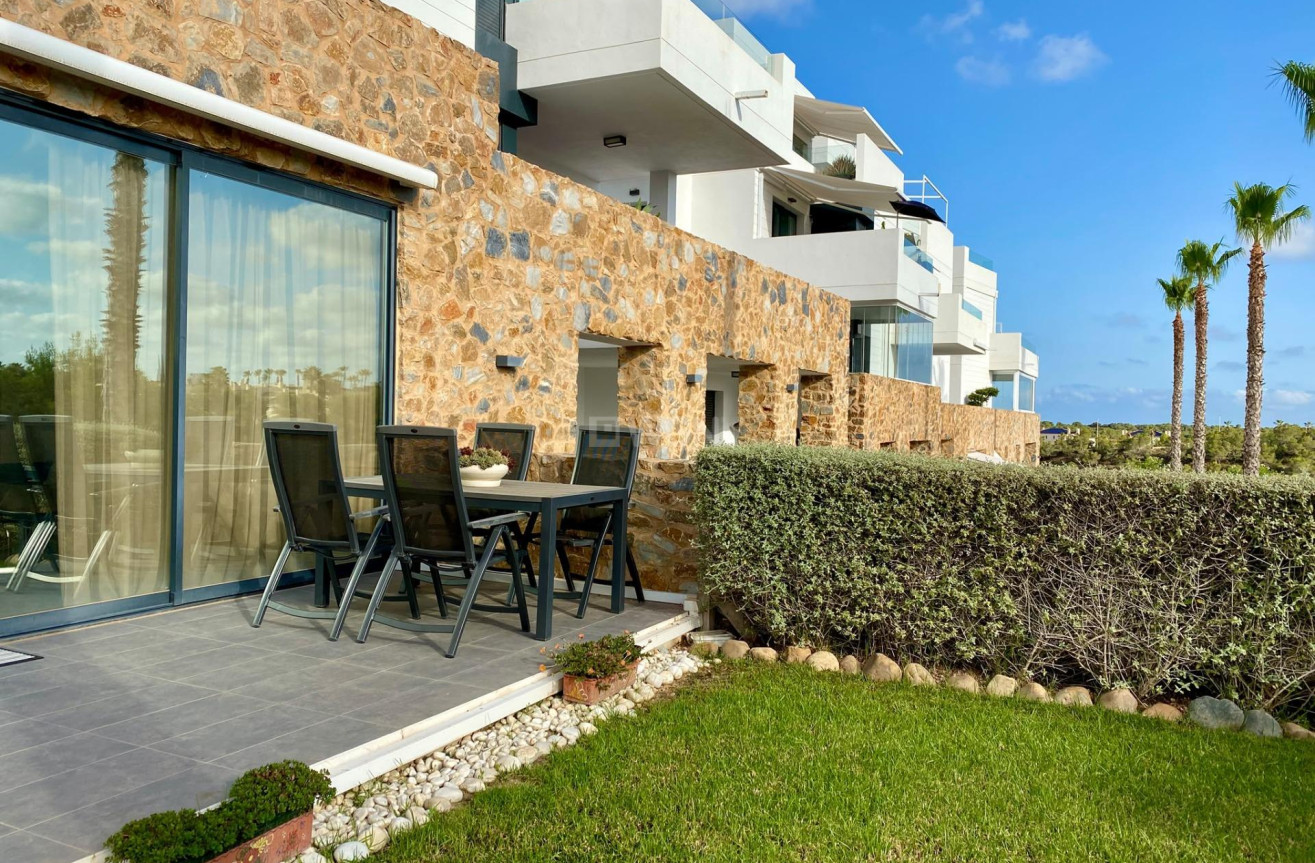 Odsprzedaż - Bungalow - Orihuela Costa - Las Ramblas