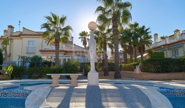 Wiederverkauf - Bungalow - Torrevieja - Los Balcones - Los Altos del Edén