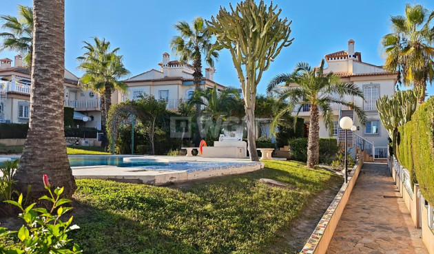 Wiederverkauf - Bungalow - Torrevieja - Los Balcones - Los Altos del Edén
