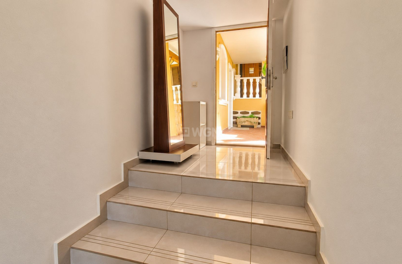 Wiederverkauf - Wohnung - Orihuela Costa - Costa Blanca