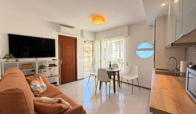 Wiederverkauf - Wohnung - Torrevieja - Habaneras