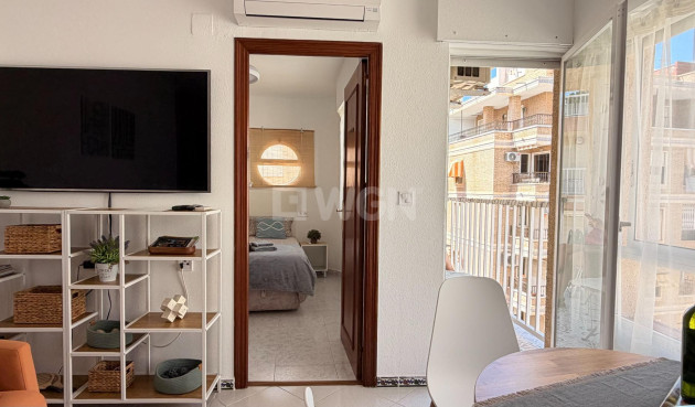 Wiederverkauf - Wohnung - Torrevieja - Habaneras