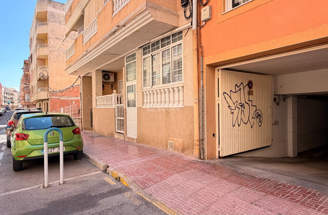 Wiederverkauf - Wohnung - Torrevieja - Habaneras