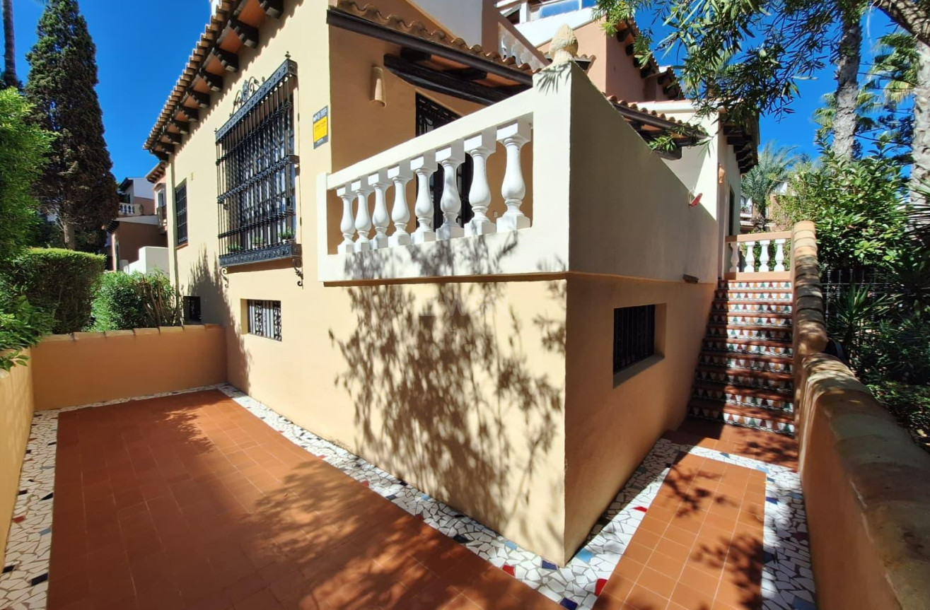 Reventa - Apartamento / piso - Torrevieja - Los Frutales