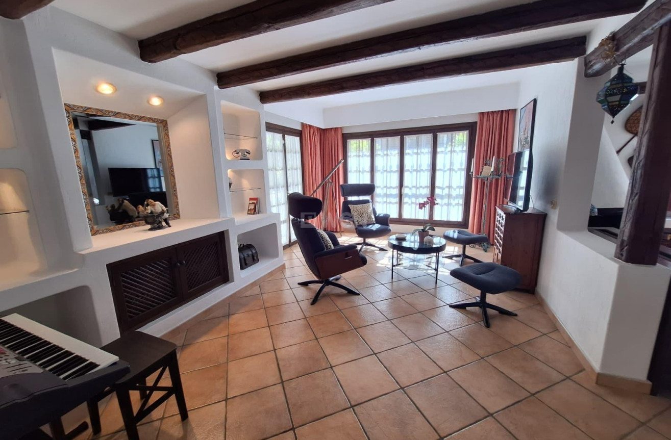 Reventa - Apartamento / piso - Torrevieja - Los Frutales
