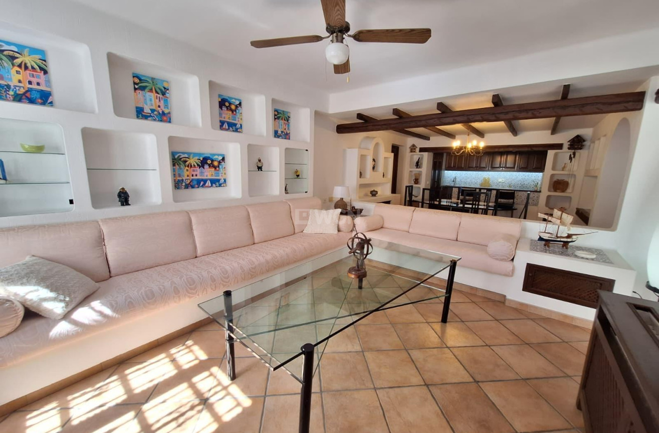 Reventa - Apartamento / piso - Torrevieja - Los Frutales