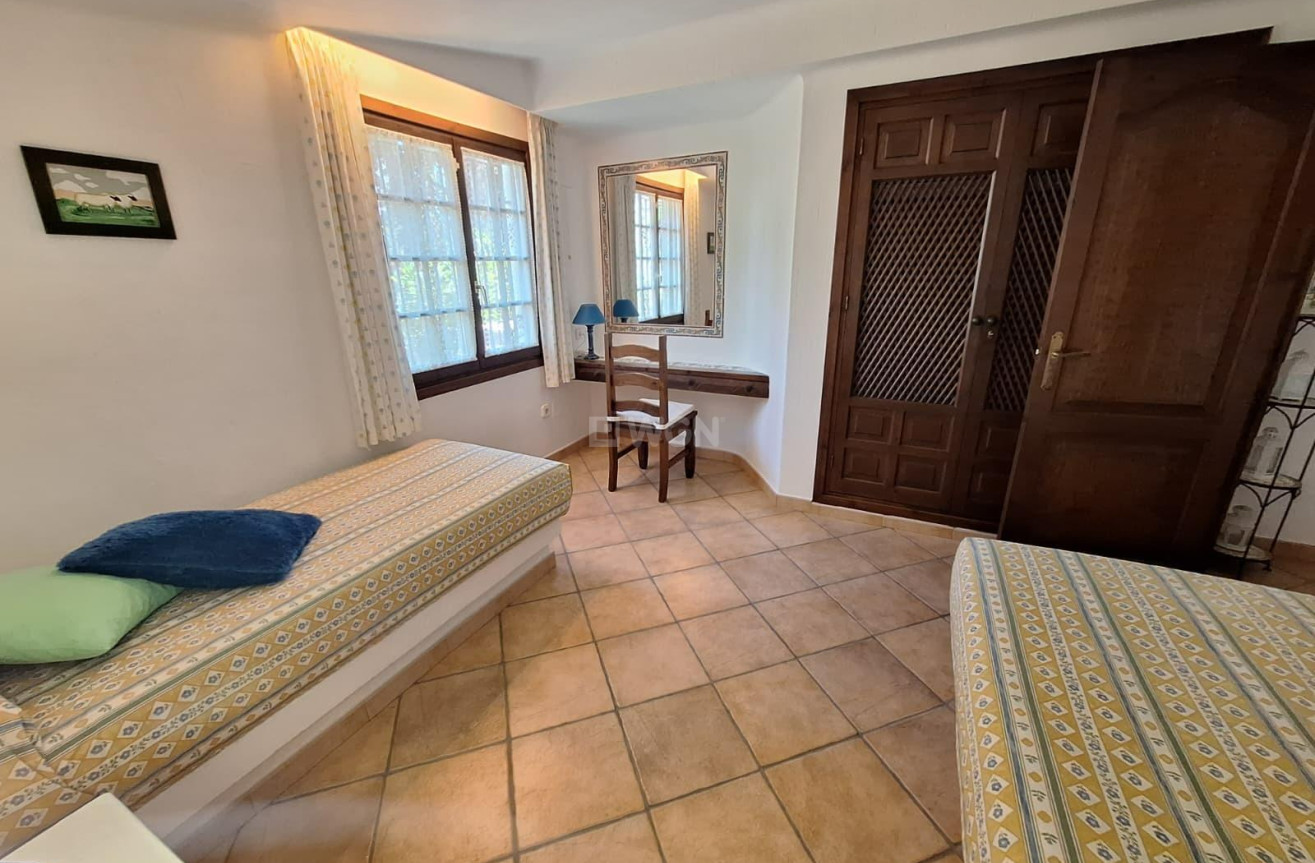 Reventa - Apartamento / piso - Torrevieja - Los Frutales