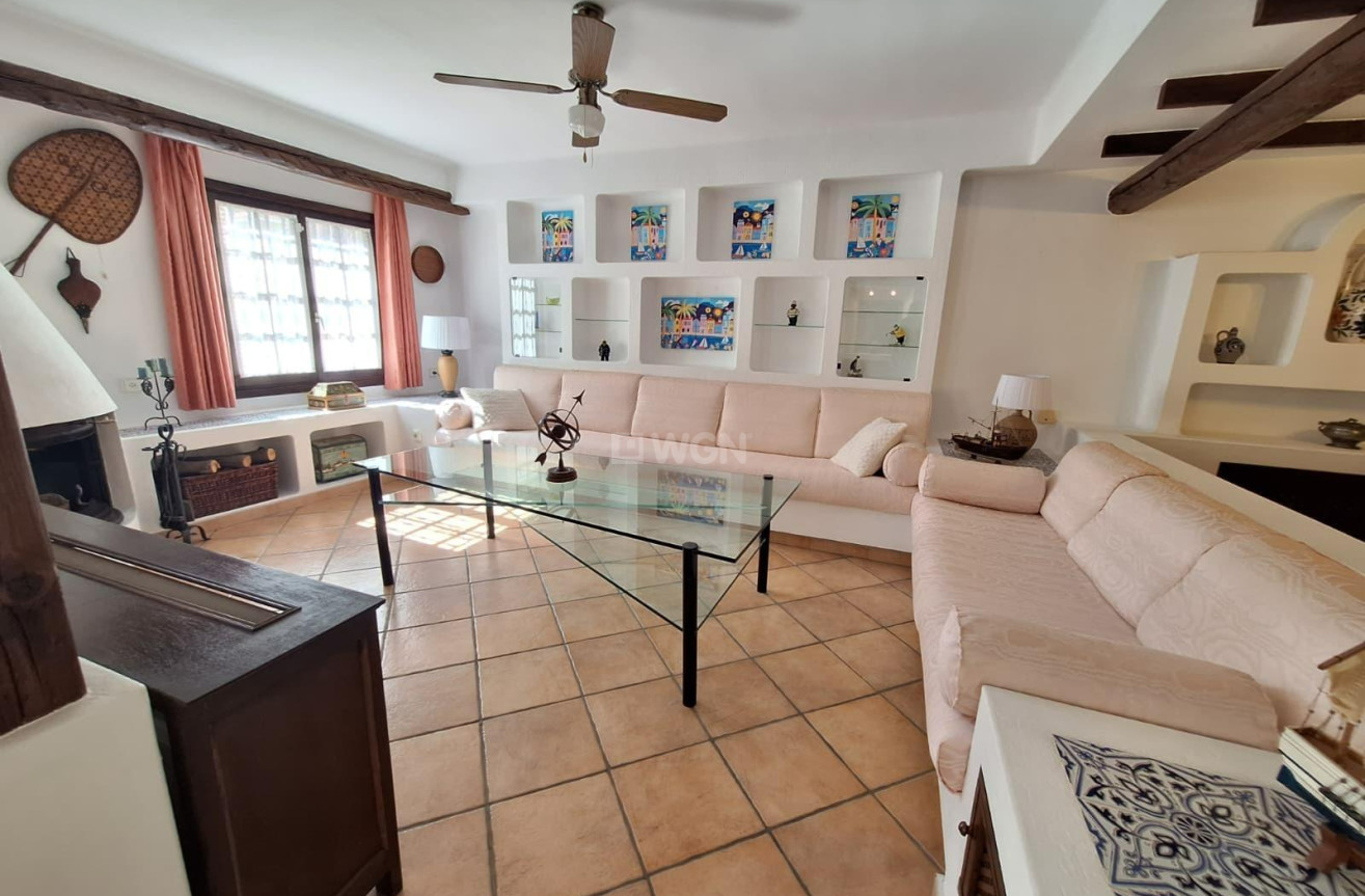 Reventa - Apartamento / piso - Torrevieja - Los Frutales