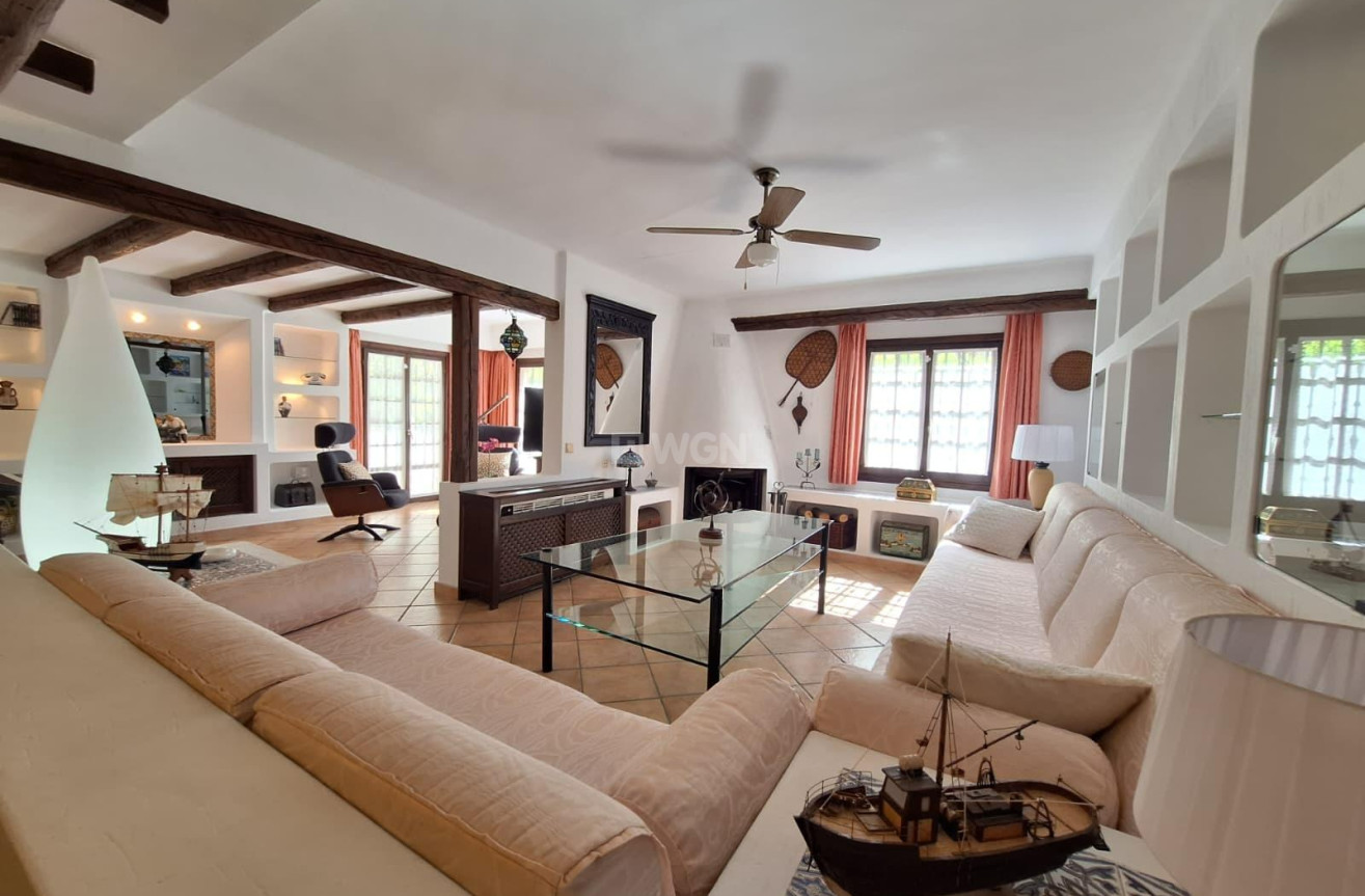 Reventa - Apartamento / piso - Torrevieja - Los Frutales