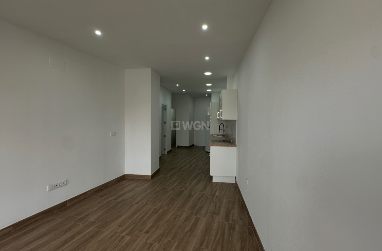 Resale - Apartment / flat - Torrevieja - Costa Blanca
