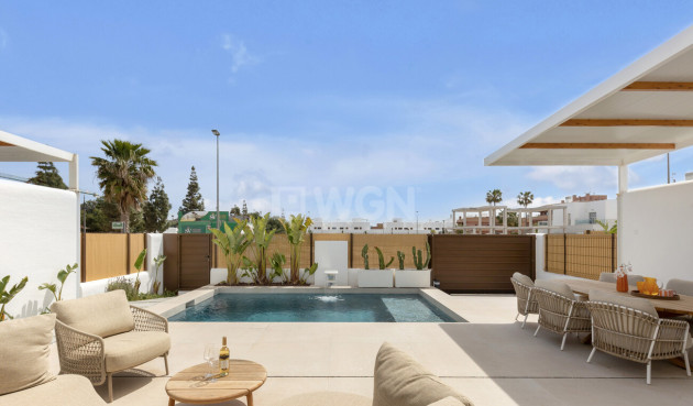 Odsprzedaż - Villa - Los Alcázares - Torre del Rame