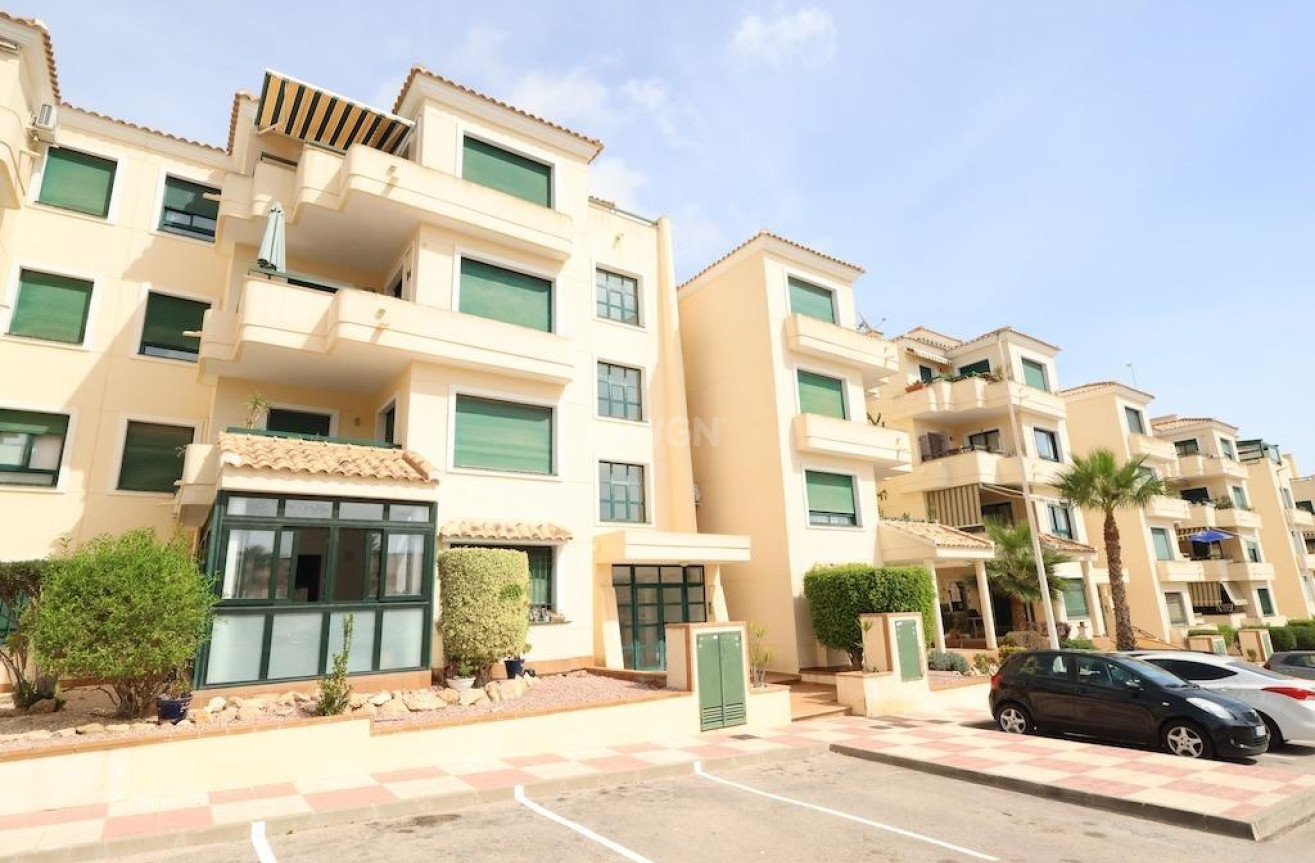 Wiederverkauf - Wohnung - Orihuela Costa - Costa Blanca