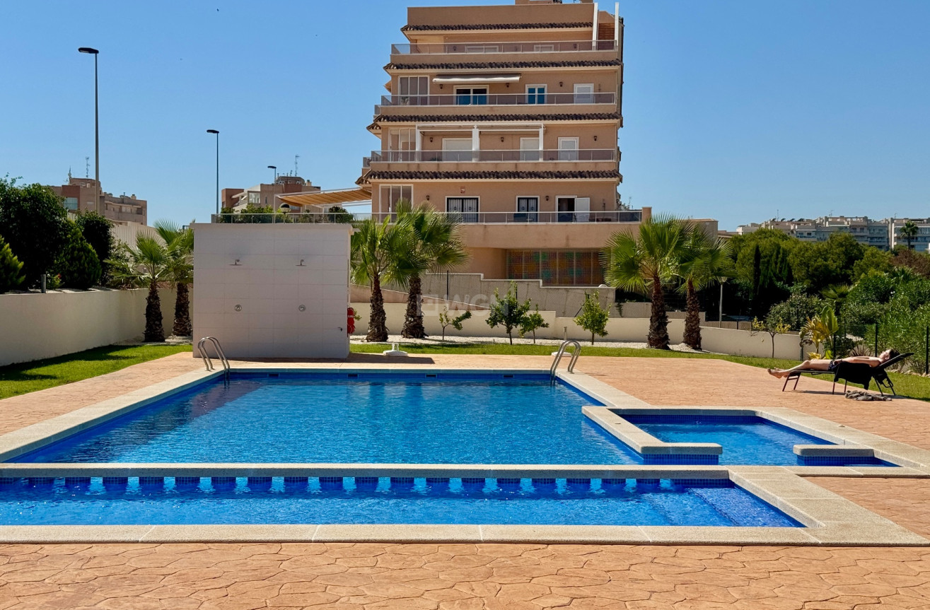 Wiederverkauf - Wohnung - Orihuela - Inland