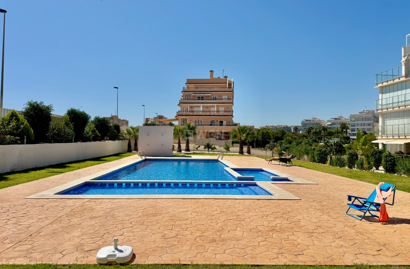 Wiederverkauf - Wohnung - Orihuela - Inland