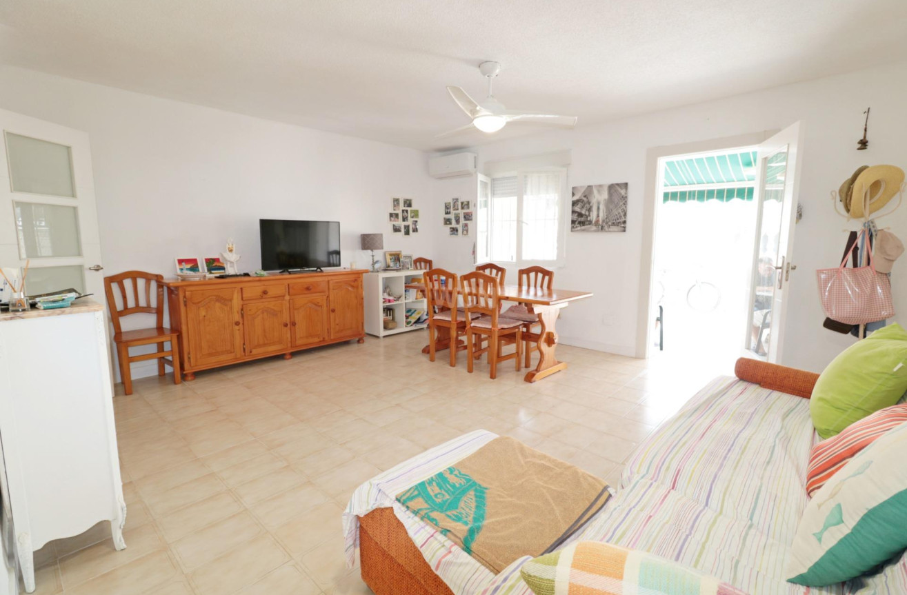 Wiederverkauf - Stadthaus - Torrevieja - Playa De Los Naufragos