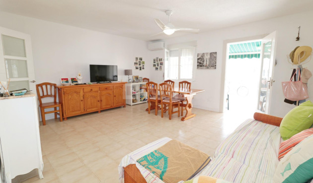 Wiederverkauf - Stadthaus - Torrevieja - Playa De Los Naufragos