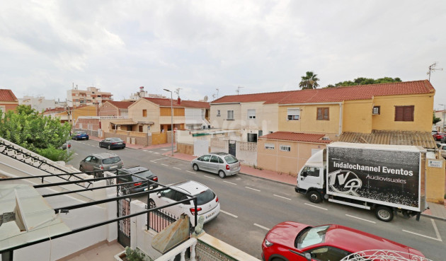 Wiederverkauf - Stadthaus - Torrevieja - Playa De Los Naufragos