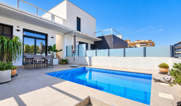 Resale - Villa - Formentera del Segura - Costa Blanca