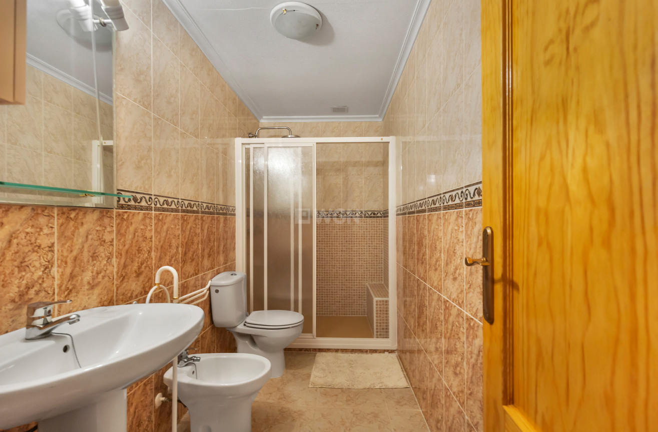 Reventa - Apartamento / piso - Torrevieja - Costa Blanca