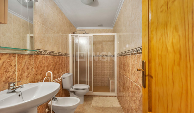 Reventa - Apartamento / piso - Torrevieja - Costa Blanca