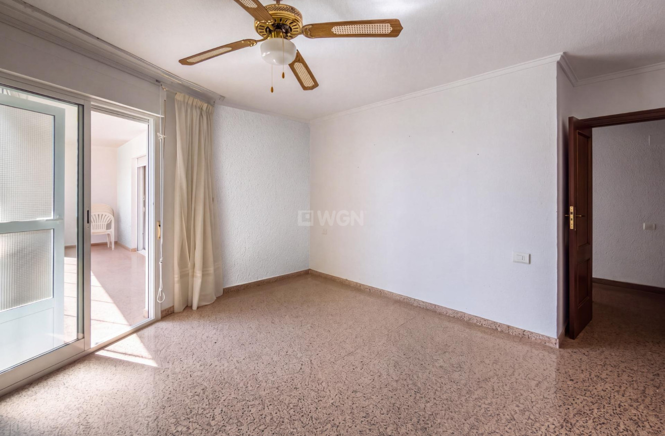 Wiederverkauf - Wohnung - Torrevieja - La Mata Pueblo