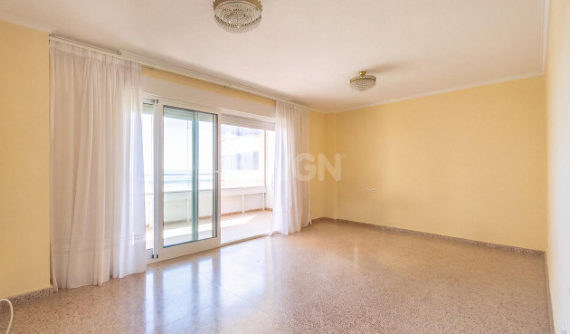 Wiederverkauf - Wohnung - Torrevieja - La Mata Pueblo
