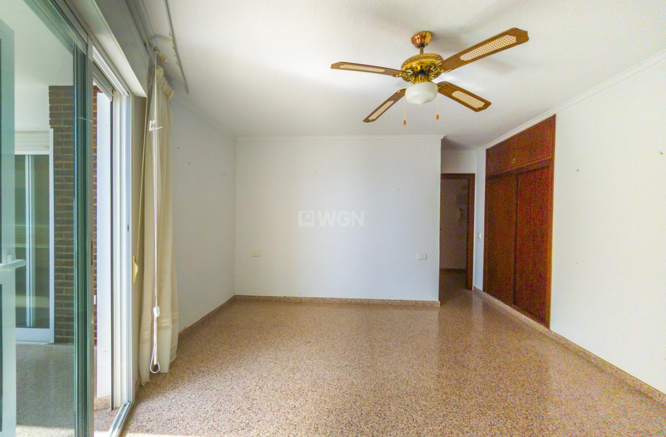 Wiederverkauf - Wohnung - Torrevieja - La Mata Pueblo