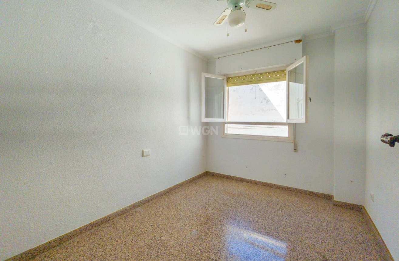 Wiederverkauf - Wohnung - Torrevieja - La Mata Pueblo