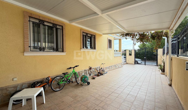 Resale - Villa - Orihuela Costa - Lomas De Don Juan