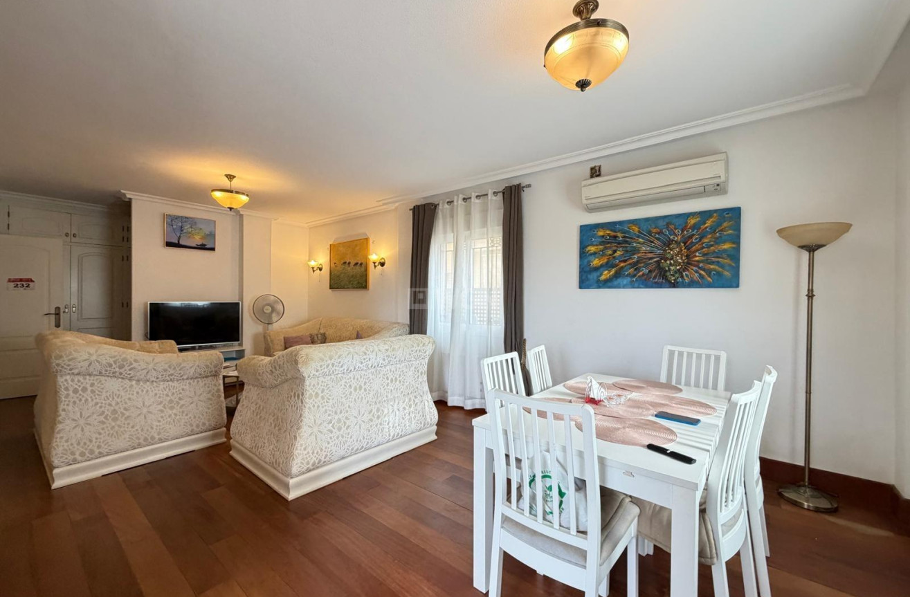 Resale - Villa - Orihuela Costa - Lomas De Don Juan