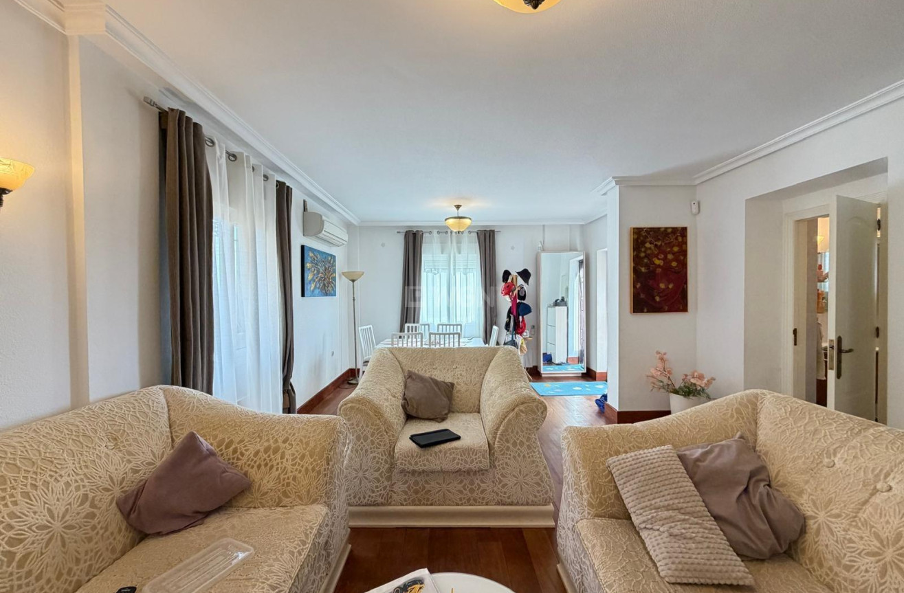 Resale - Villa - Orihuela Costa - Lomas De Don Juan