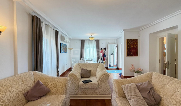 Resale - Villa - Orihuela Costa - Lomas De Don Juan
