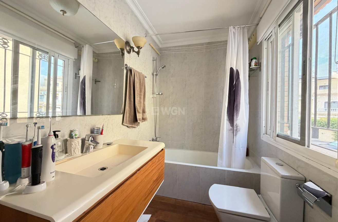 Resale - Villa - Orihuela Costa - Lomas De Don Juan
